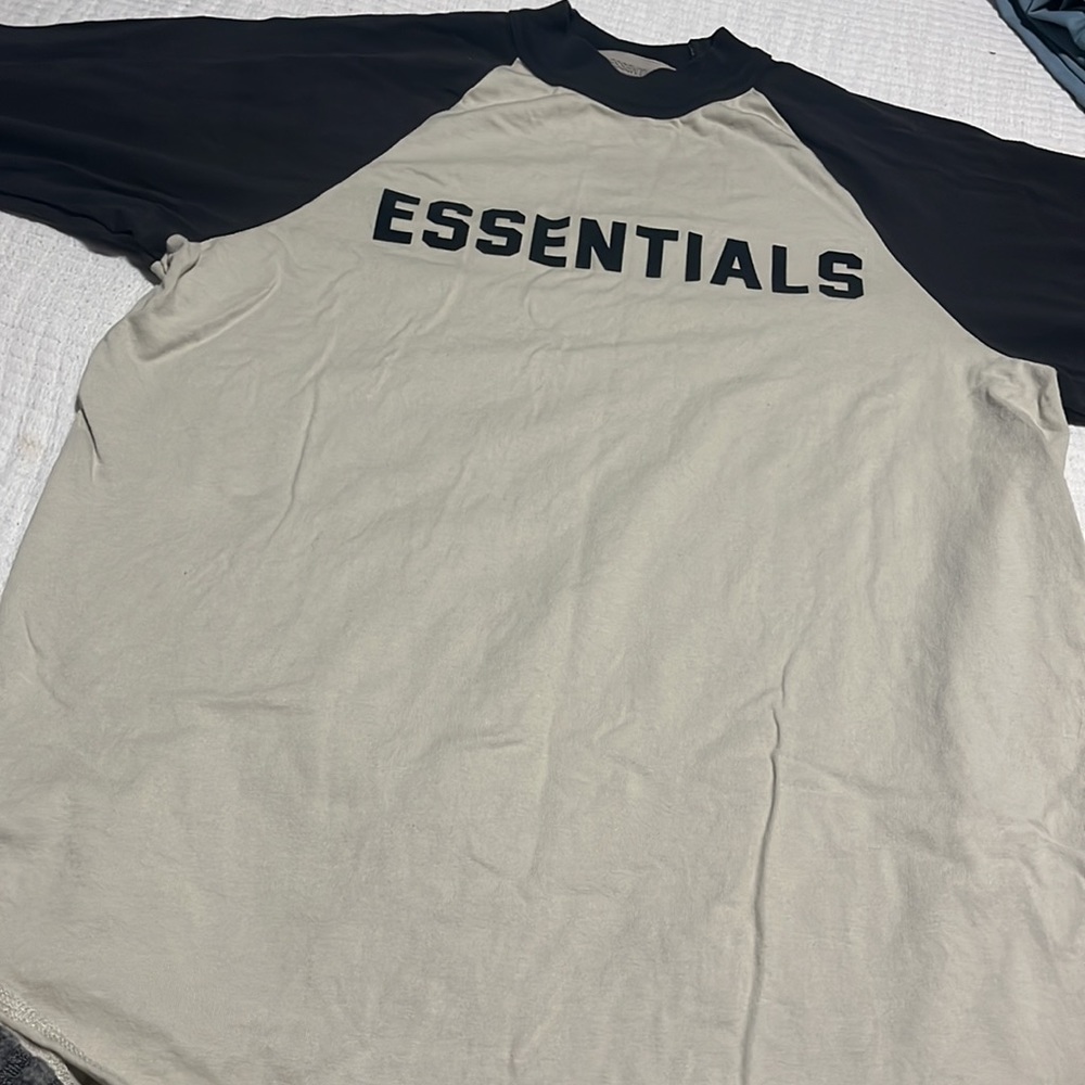 Essentials sweater - Picture 3 of 6